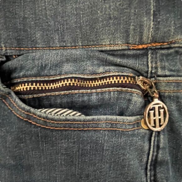 Tommy Hilfiger ~ Gramercy Pull On Jeans ~ size 8 - Picture 4 of 12